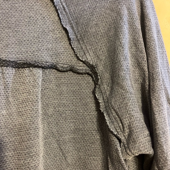 Free People S/P Oversized Raw Edge Sweatshirt Lace trim - Picture 8 of 12